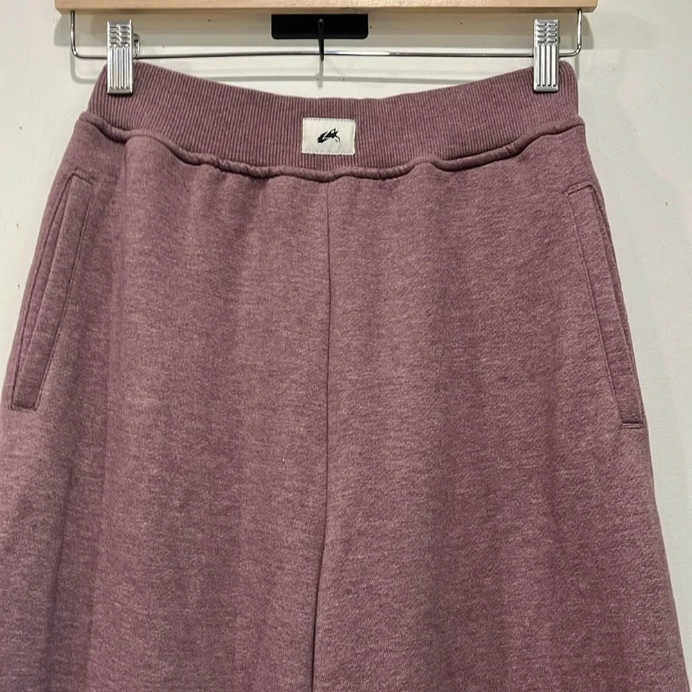 Alphalete Wide Leg Sweatpants in Brushed Fabric in Heather Maroon size Large - Picture 7 of 15